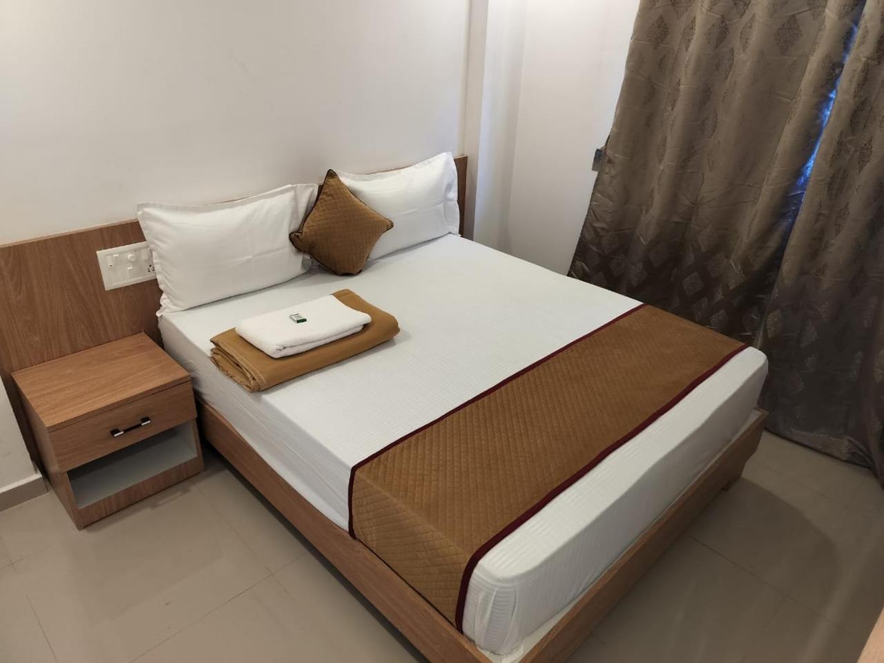Classic Comfort Lodge Mangalore Bagian luar foto