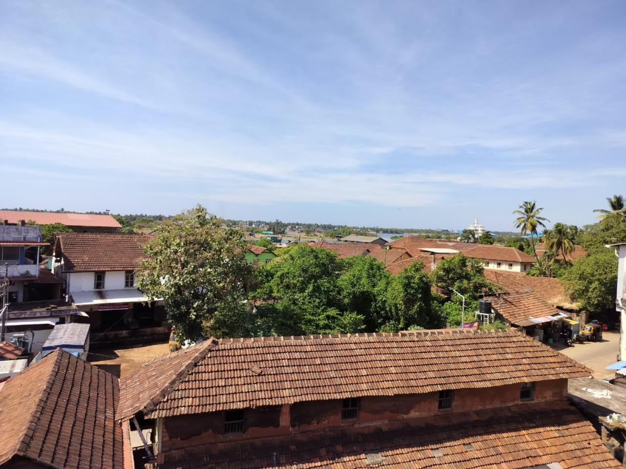 Classic Comfort Lodge Mangalore Bagian luar foto
